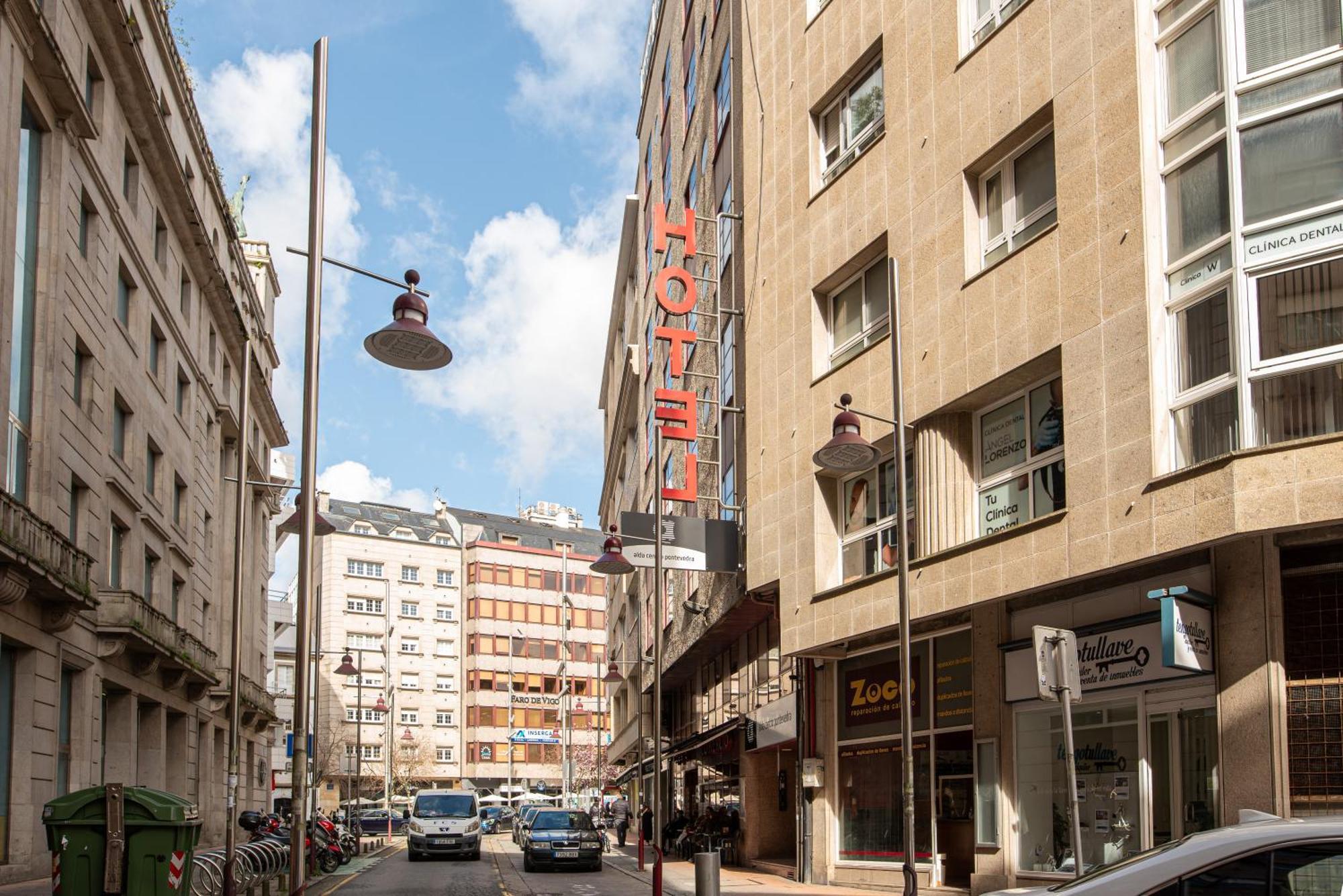 Hotel Alda Centro Понтеведра Екстер'єр фото